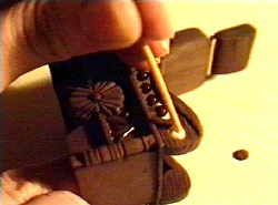 chair2.jpg (45038 Byte)