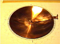 dish1.jpg (52450 Byte)