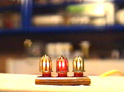 pultlamp3.jpg (44432 Byte)